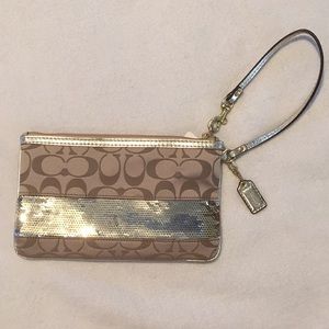 NWT Cute gold & khaki Coach clutch w/sequin detail